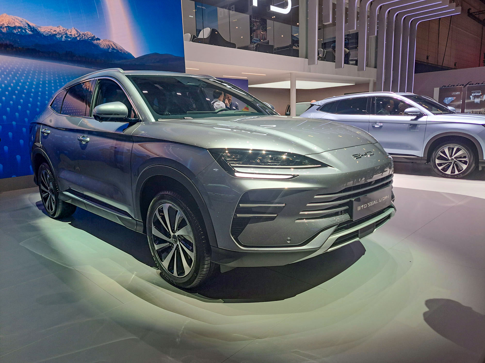 BYD Otomobil İncelemesi: 2024 Modelleri ve Türkiye Pazarı