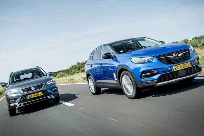 Opel Grandland X mi Seat Ateca mı? Hangi SUV Sizin İçin Daha İyi Bir Seçenek?